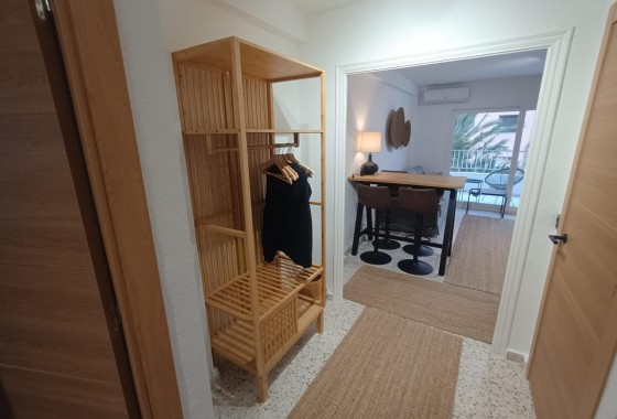 Resale - Apartment / flat - Guardamar del Segura - Urbanizaciones