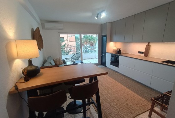 Resale - Apartment / flat - Guardamar del Segura - Urbanizaciones