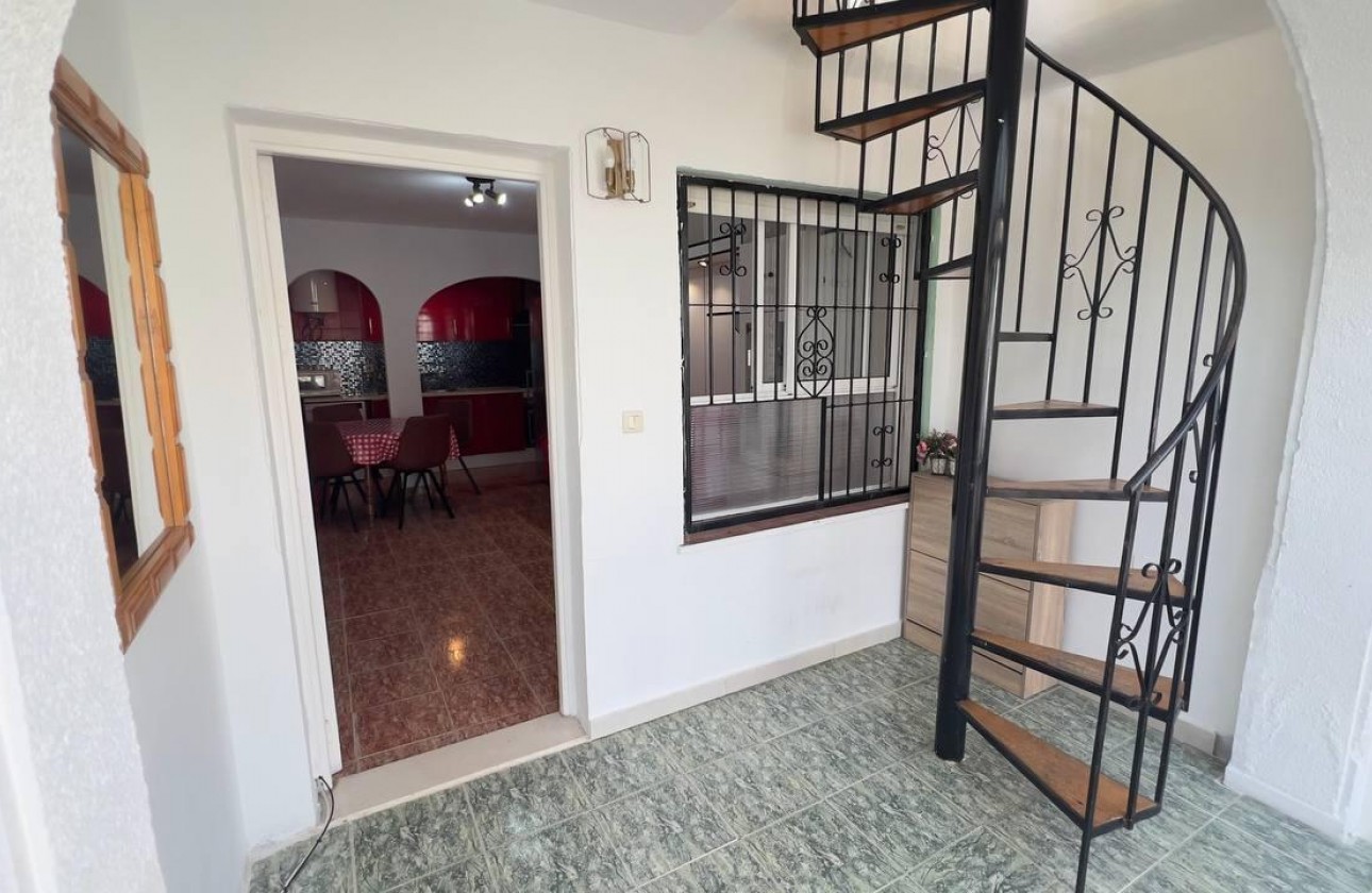 Resale - Bungalow - Torrevieja - Los balcones