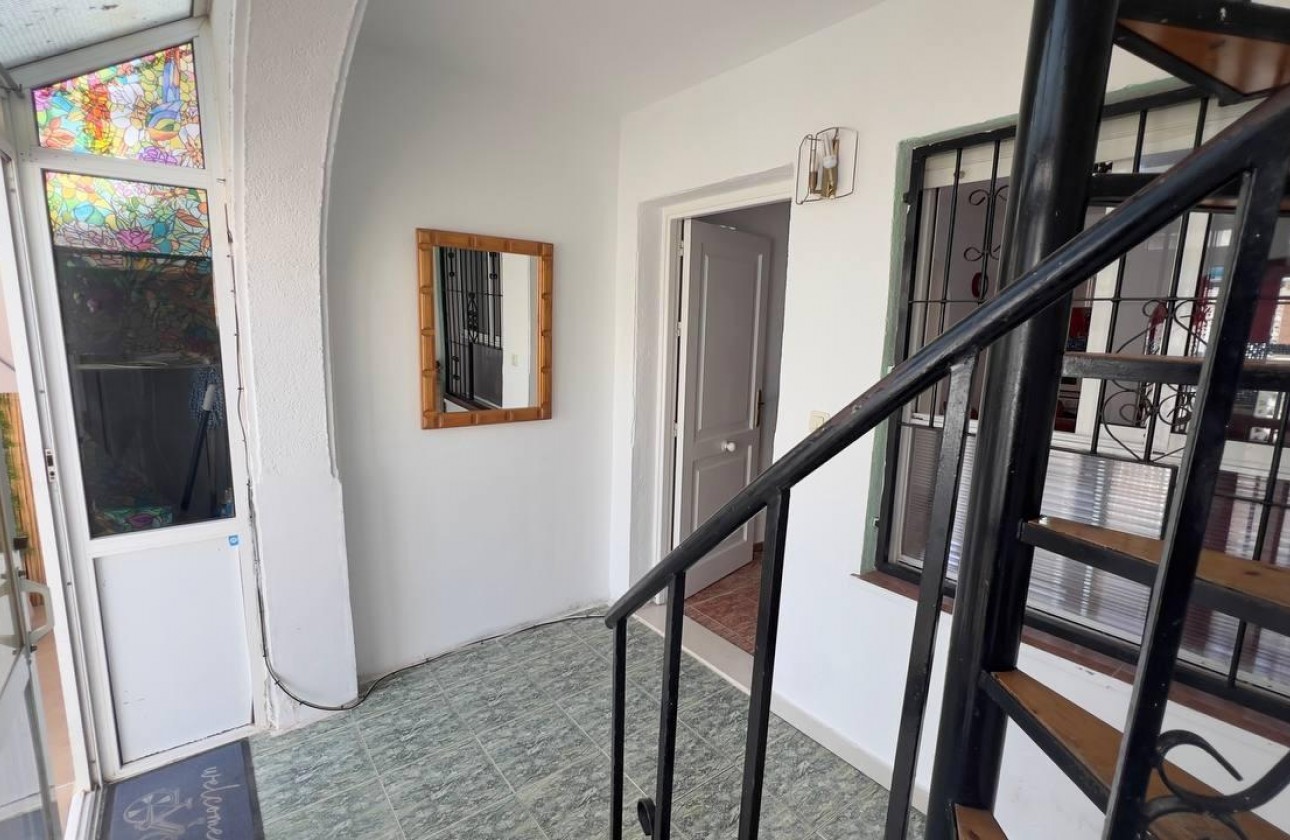 Resale - Bungalow - Torrevieja - Los balcones