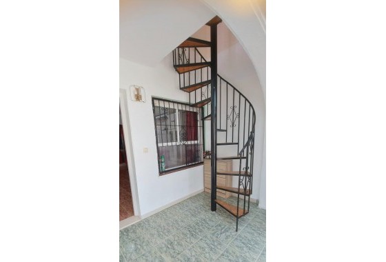 Resale - Bungalow - Torrevieja - Los balcones
