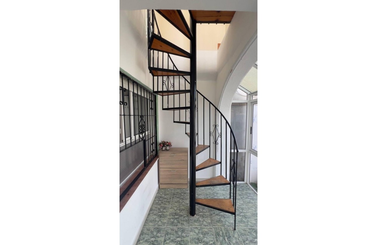 Resale - Bungalow - Torrevieja - Los balcones