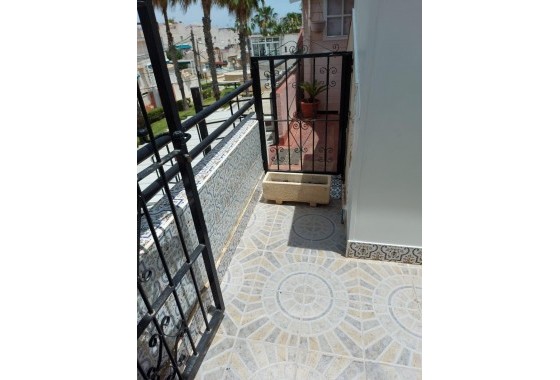 Resale - Bungalow - Torrevieja - Los balcones