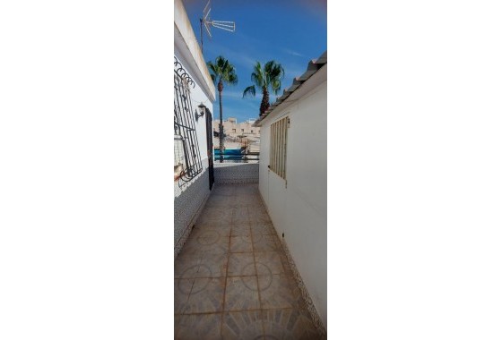 Resale - Bungalow - Torrevieja - Los balcones