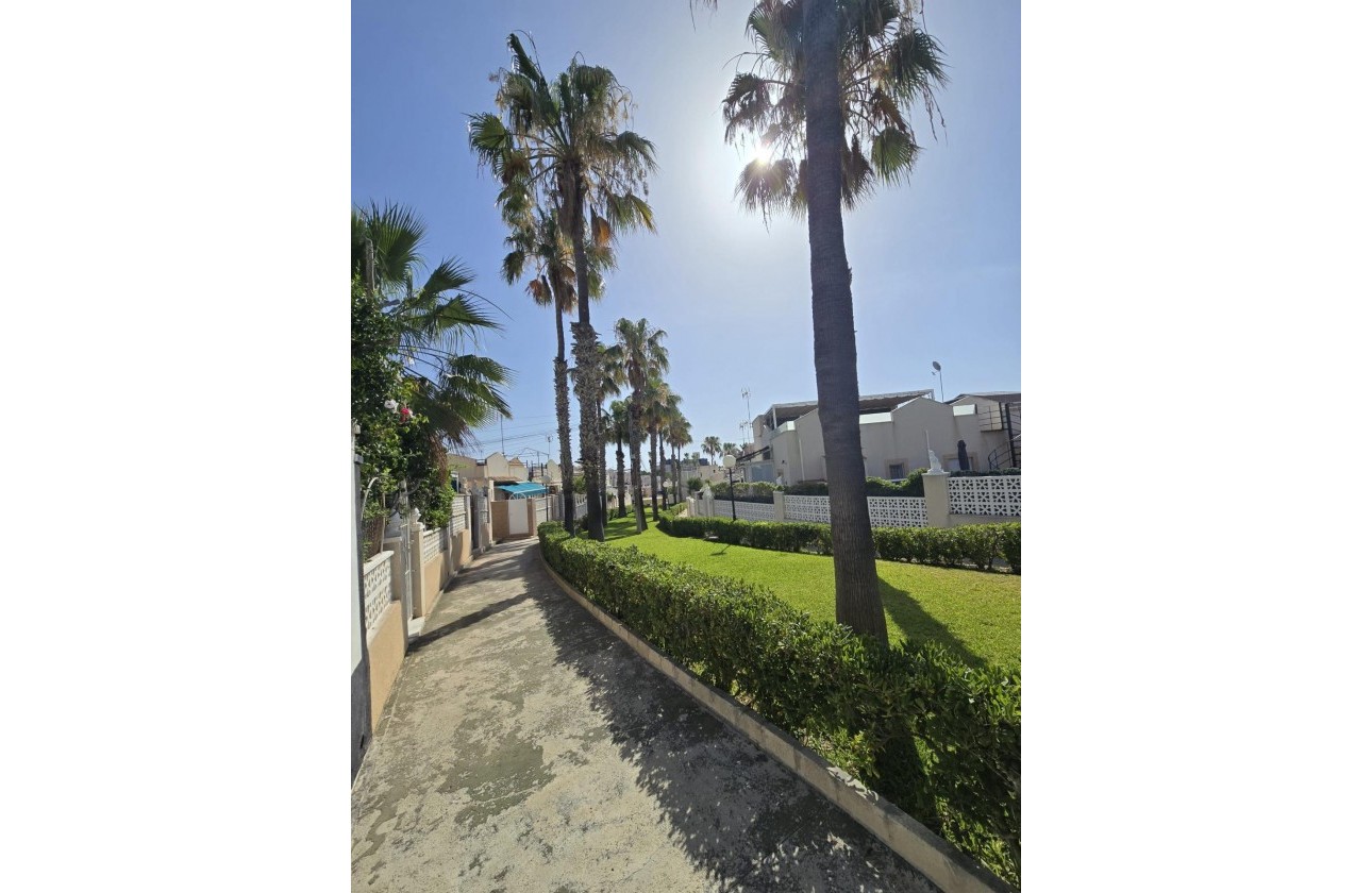 Resale - Bungalow - Torrevieja - Los balcones