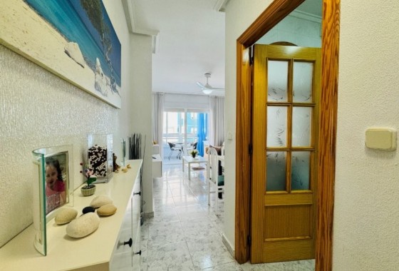 Resale - Apartment / flat - La Mata - Costa Blanca