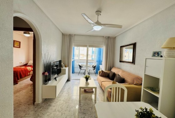 Resale - Apartment / flat - La Mata - Costa Blanca