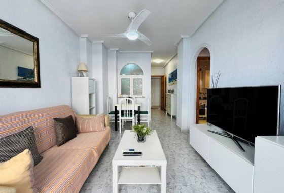 Resale - Apartment / flat - La Mata - Costa Blanca