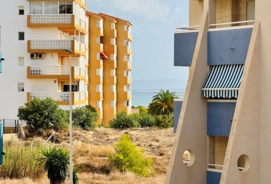 Resale - Apartment / flat - La Mata - Costa Blanca