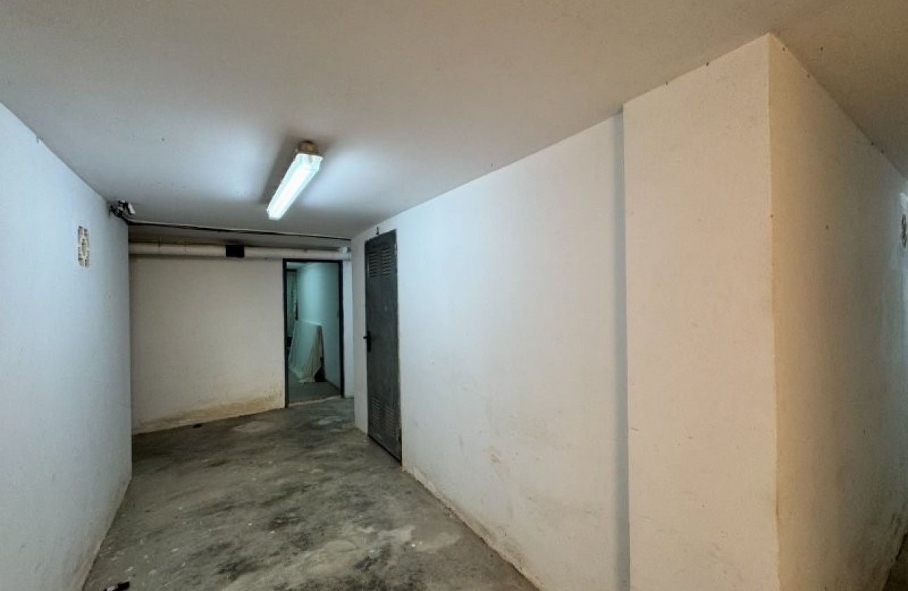 Resale - Apartment / flat - La Mata - Costa Blanca