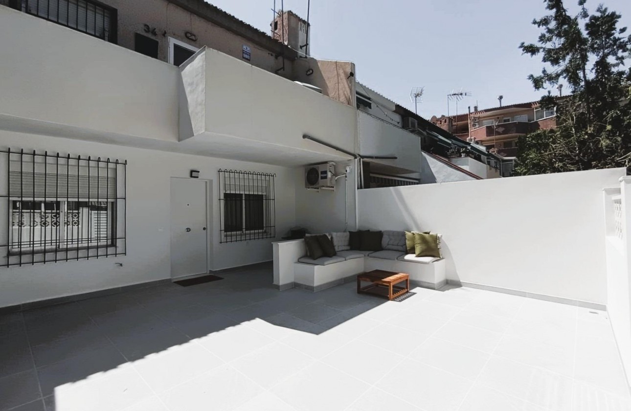 Resale - Bungalow - Orihuela Costa - Costa Blanca