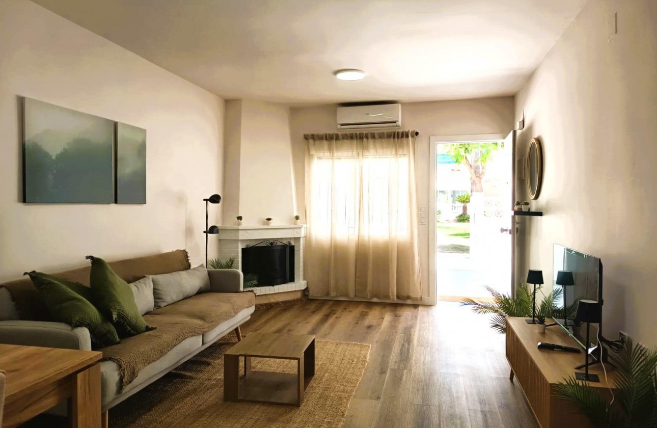 Resale - Bungalow - Orihuela Costa - Costa Blanca