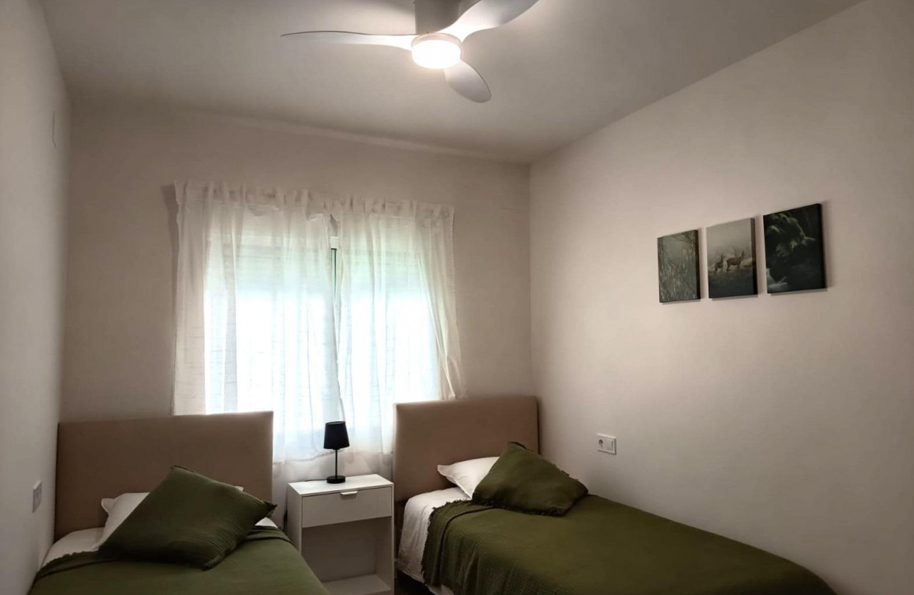 Resale - Bungalow - Orihuela Costa - Costa Blanca