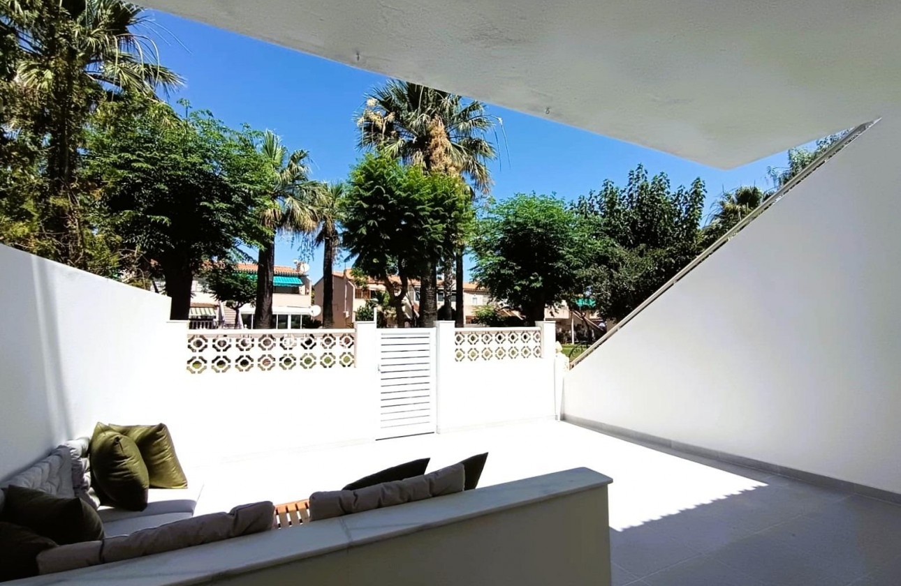 Resale - Bungalow - Orihuela Costa - Costa Blanca