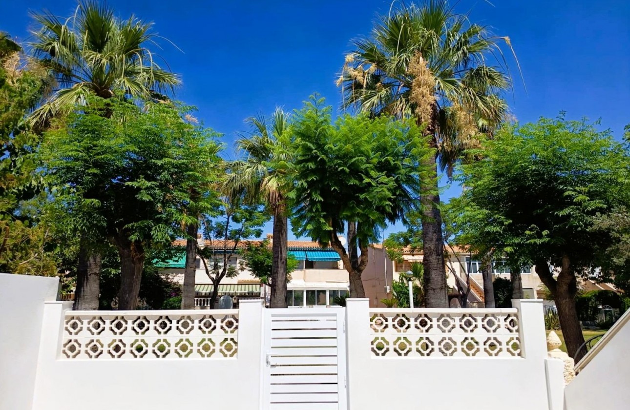 Resale - Bungalow - Orihuela Costa - Costa Blanca