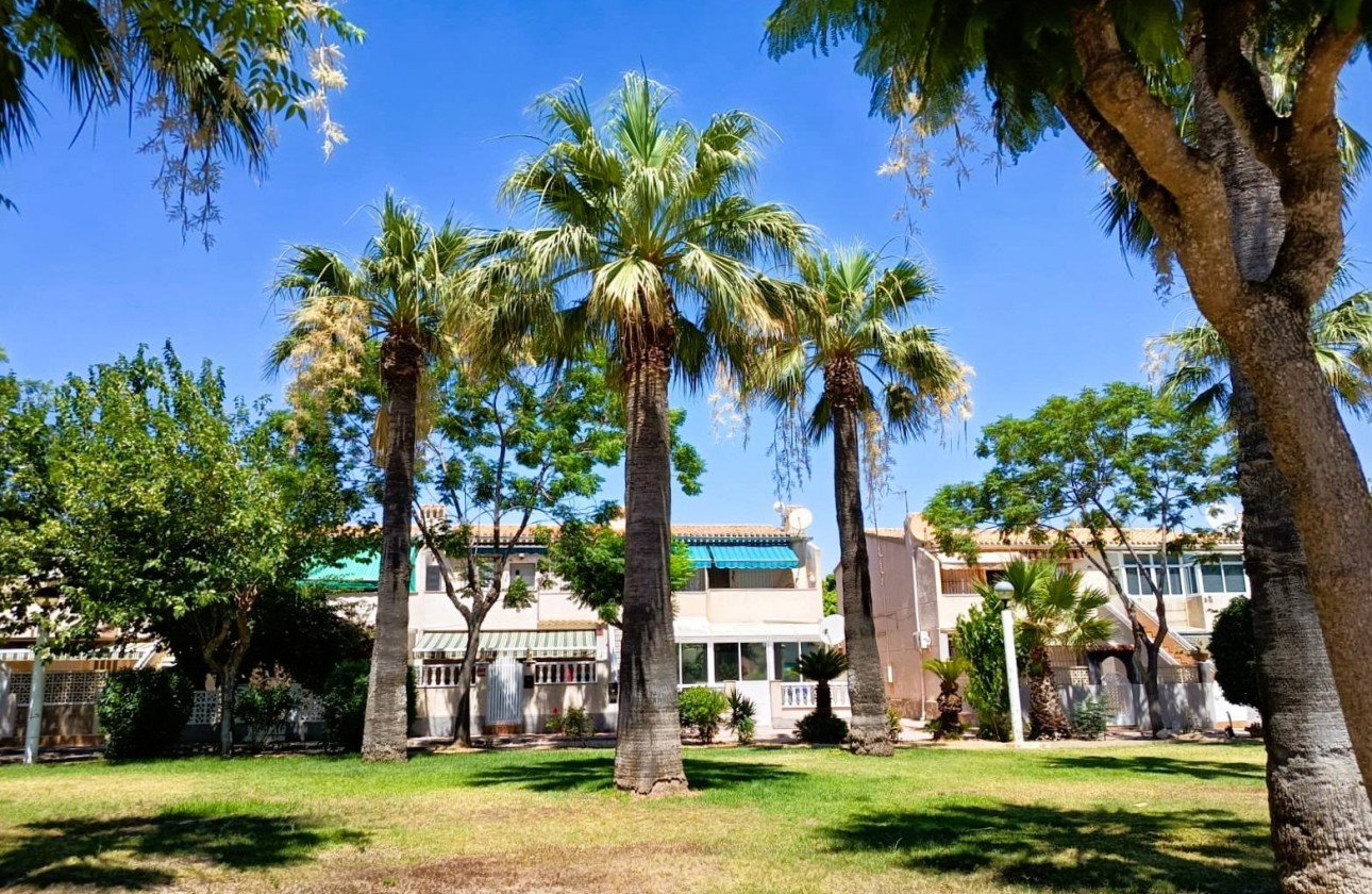 Resale - Bungalow - Orihuela Costa - Costa Blanca