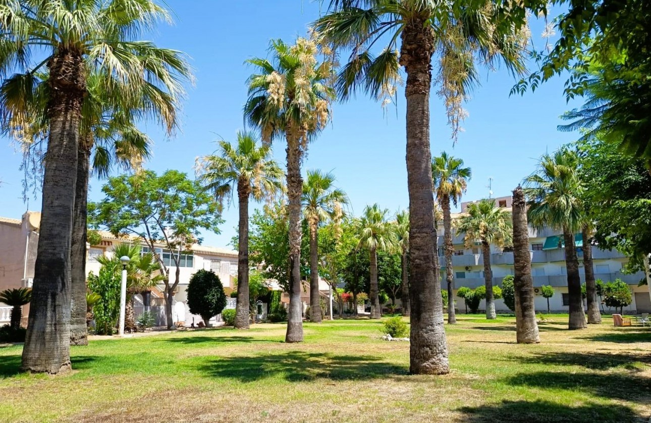 Resale - Bungalow - Orihuela Costa - Costa Blanca