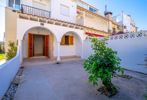 Resale - Apartment / flat - Torrevieja - El chaparral