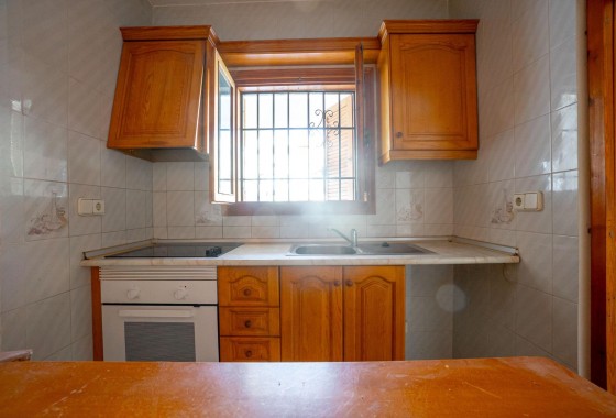 Resale - Apartment / flat - Torrevieja - El chaparral