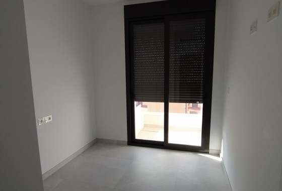 Resale - Apartment / flat - Torrevieja - CENTRE PLAYA DEL CURA LAS PISCINAS