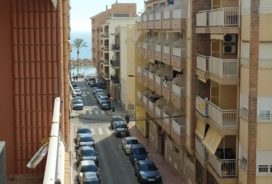 Resale - Apartment / flat - Torrevieja - CENTRE PLAYA DEL CURA LAS PISCINAS