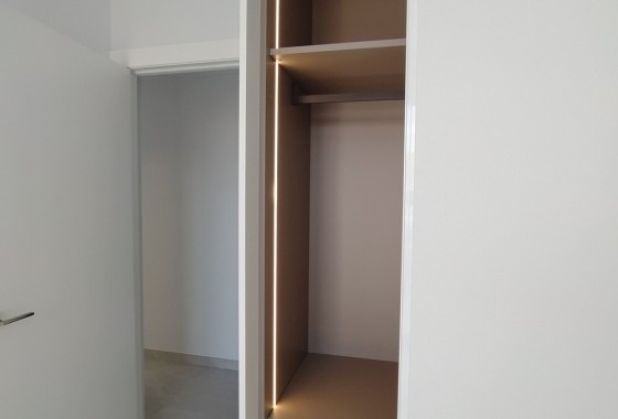 Resale - Apartment / flat - Torrevieja - CENTRE PLAYA DEL CURA LAS PISCINAS