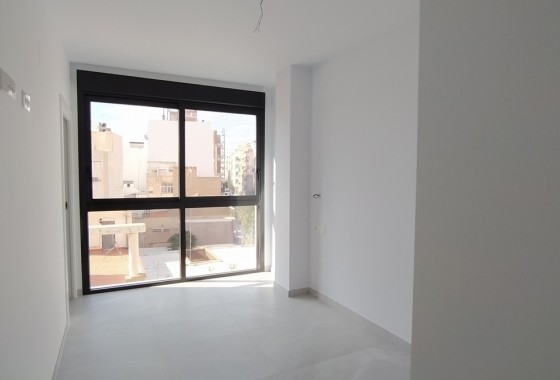Resale - Apartment / flat - Torrevieja - CENTRE PLAYA DEL CURA LAS PISCINAS