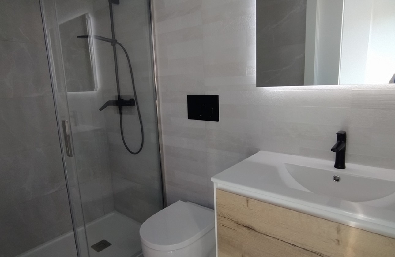 Resale - Apartment / flat - Torrevieja - CENTRE PLAYA DEL CURA LAS PISCINAS
