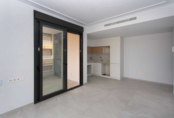 Resale - Apartment / flat - Torrevieja - CENTRE PLAYA DEL CURA LAS PISCINAS