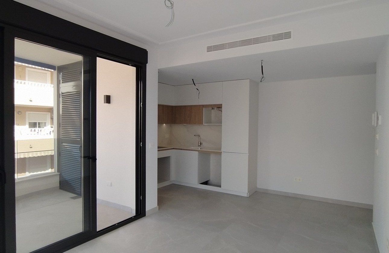 Resale - Apartment / flat - Torrevieja - CENTRE PLAYA DEL CURA LAS PISCINAS