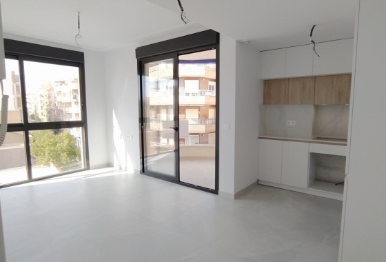 Resale - Apartment / flat - Torrevieja - CENTRE PLAYA DEL CURA LAS PISCINAS
