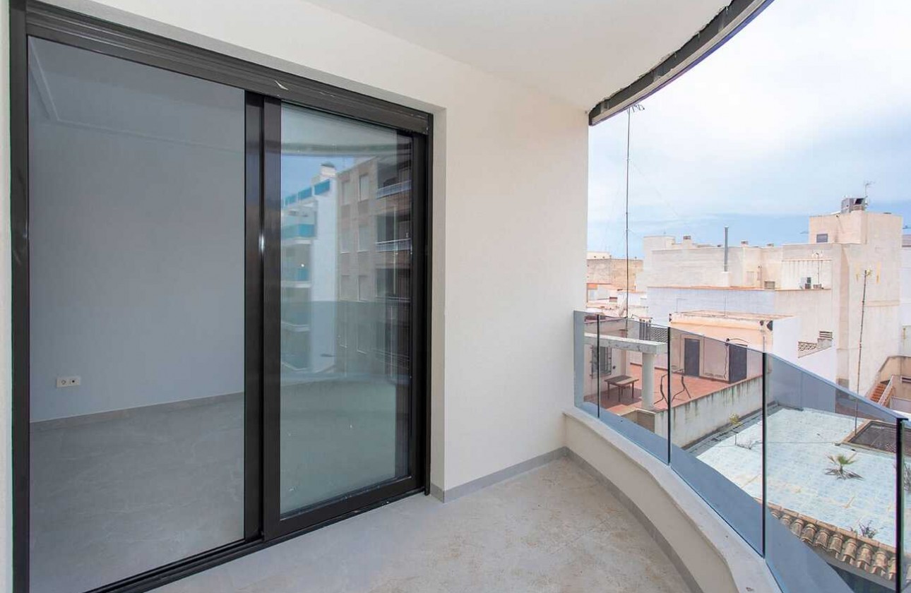 Resale - Apartment / flat - Torrevieja - CENTRE PLAYA DEL CURA LAS PISCINAS