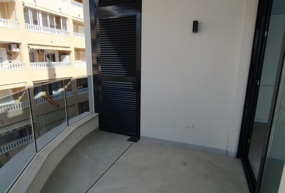 Resale - Apartment / flat - Torrevieja - CENTRE PLAYA DEL CURA LAS PISCINAS