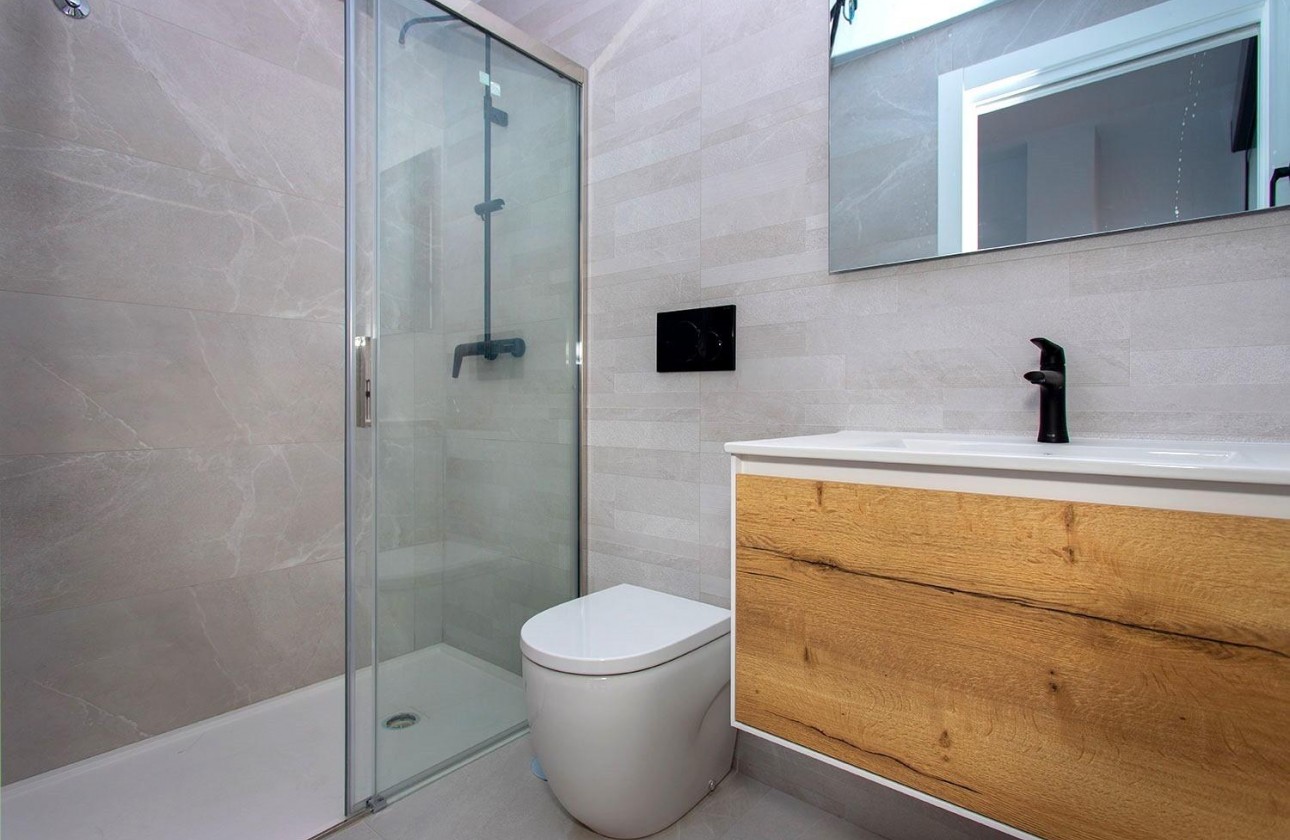 Resale - Apartment / flat - Torrevieja - Playa del Cura