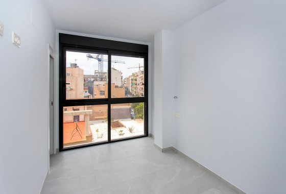 Resale - Apartment / flat - Torrevieja - Playa del Cura