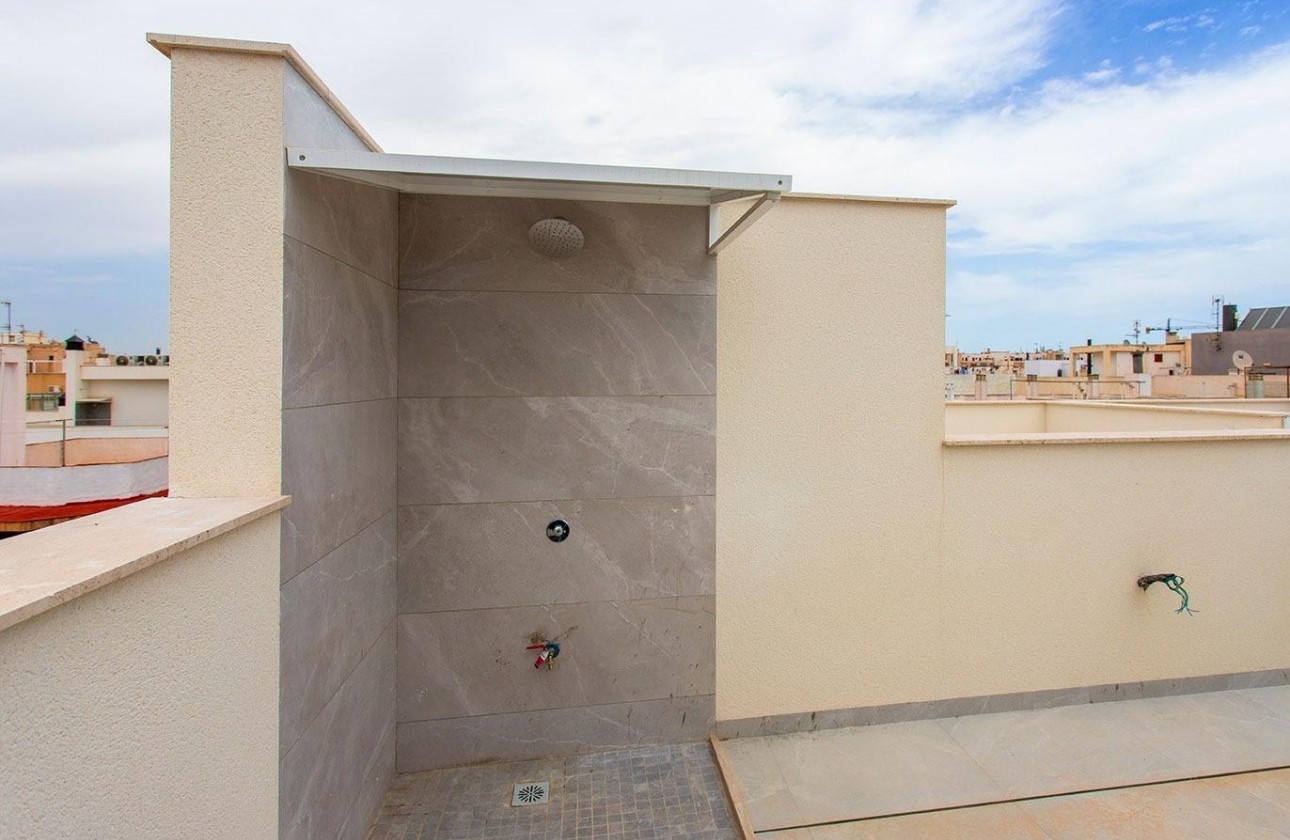 Resale - Apartment / flat - Torrevieja - Playa del Cura