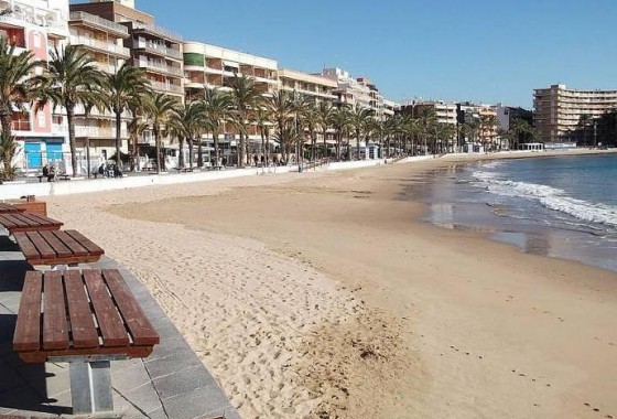 Resale - Apartment / flat - Torrevieja - Playa del Cura
