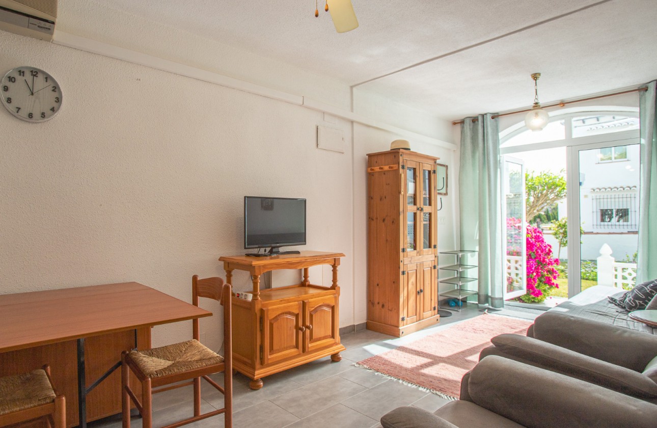 Resale - Bungalow - Torrevieja - Costa Blanca