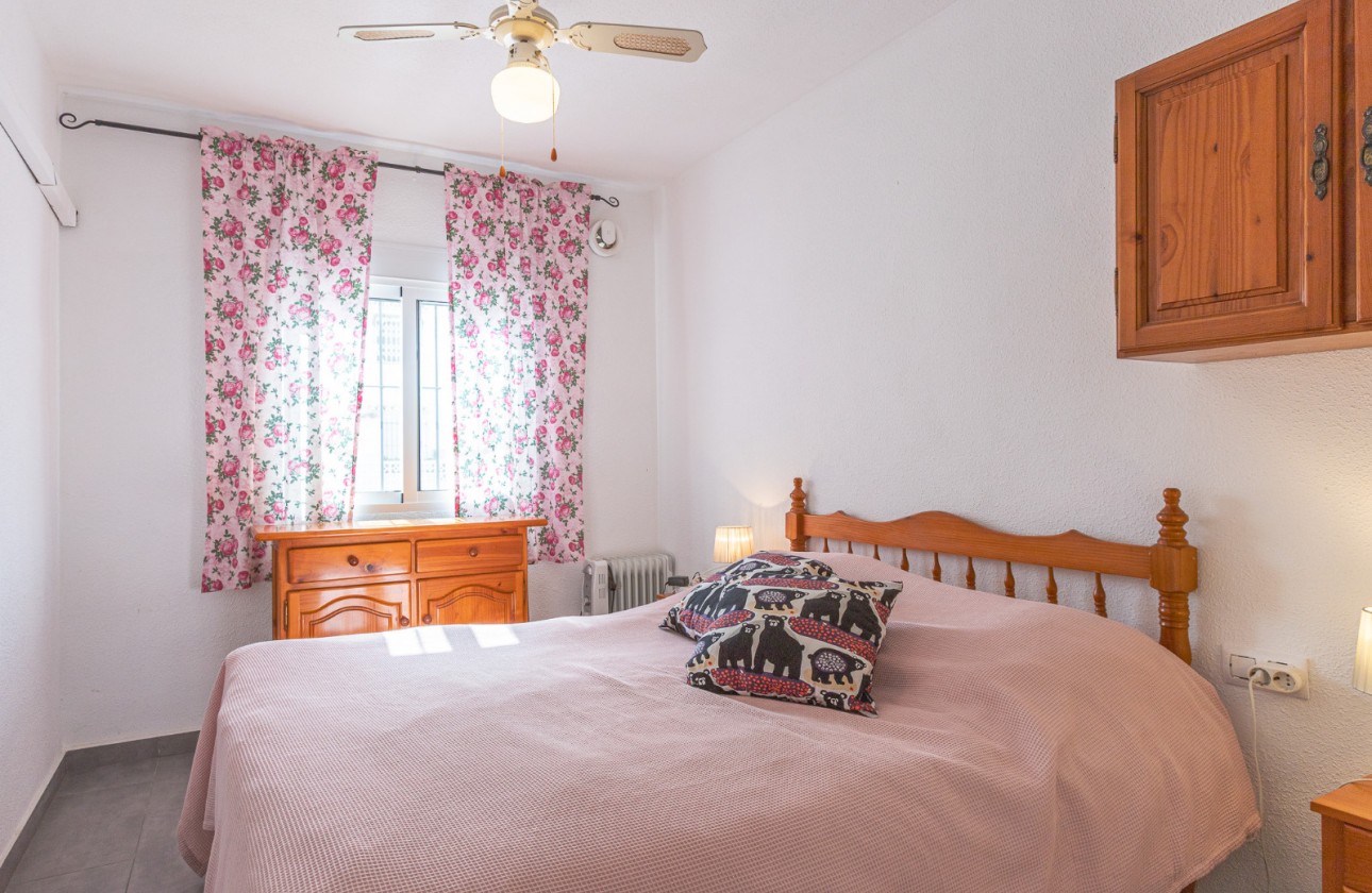 Resale - Bungalow - Torrevieja - Costa Blanca