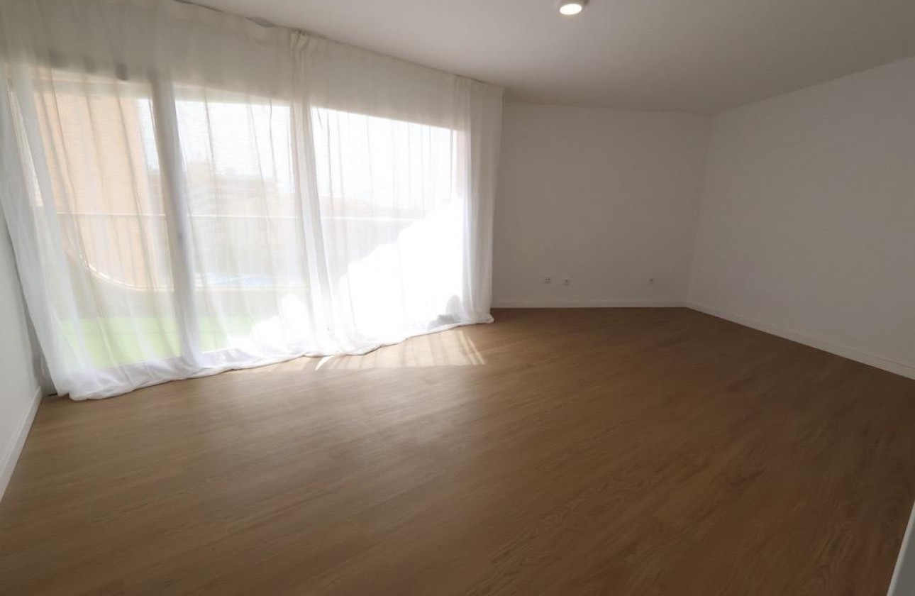 Resale - Apartment / flat - Orihuela Costa - Costa Blanca