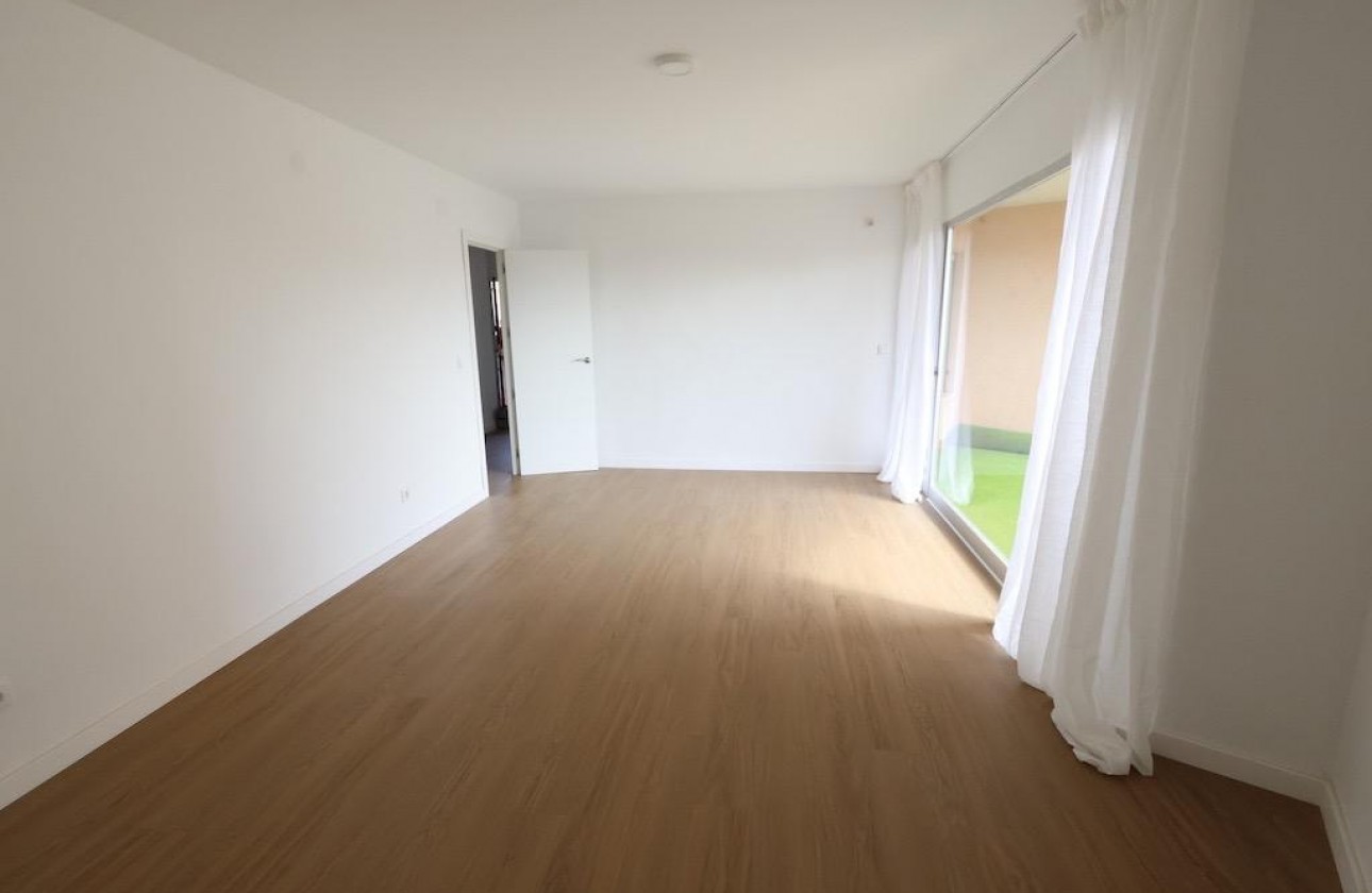 Resale - Apartment / flat - Orihuela Costa - Costa Blanca