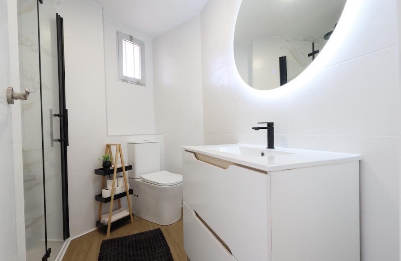 Resale - Apartment / flat - Orihuela Costa - Costa Blanca