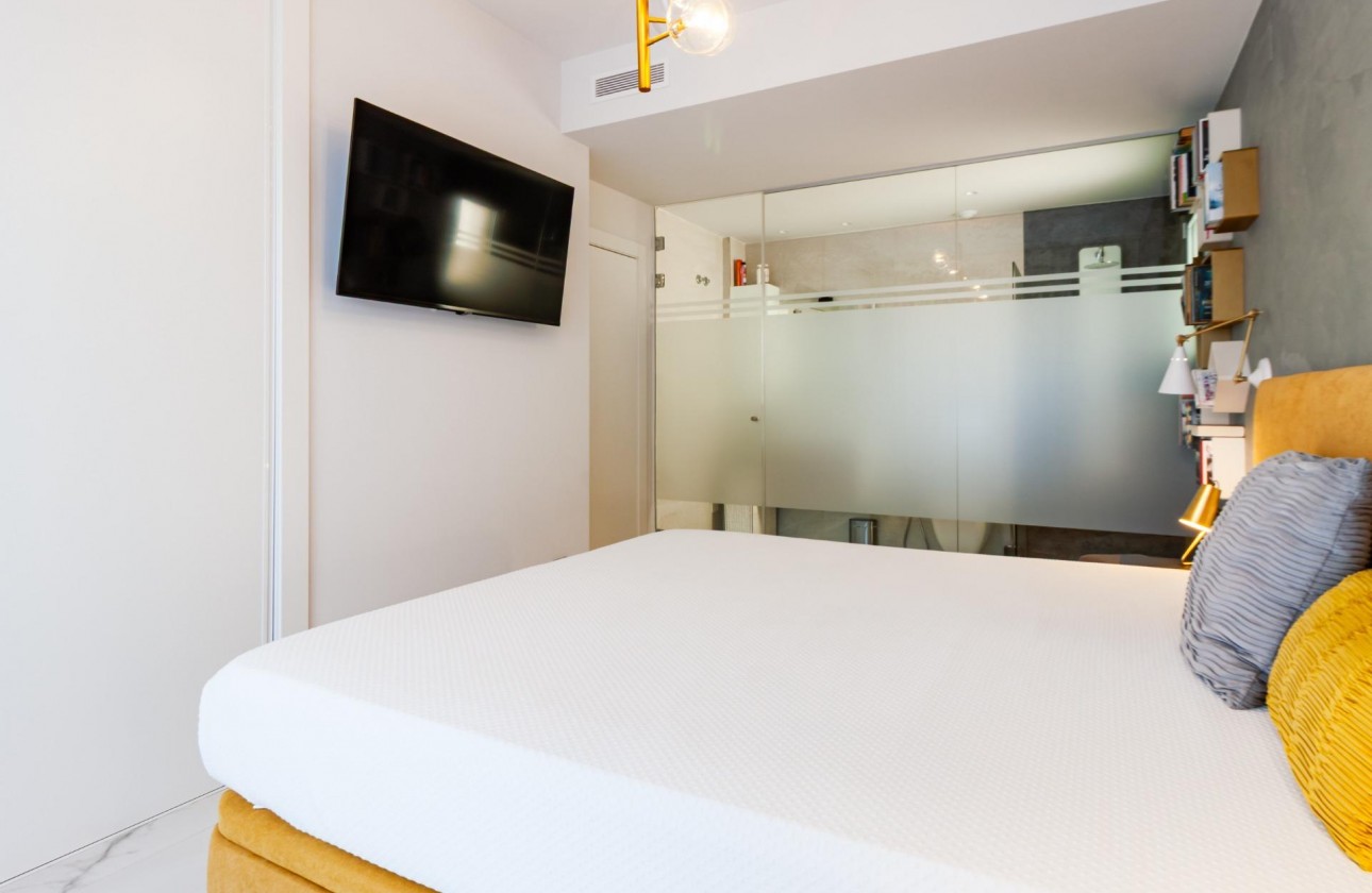 Resale - Apartment / flat - San Miguel de Salinas - Bellavista