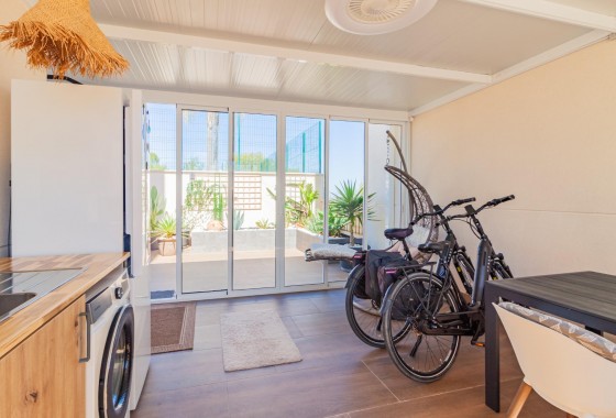 Resale - Apartment / flat - San Miguel de Salinas - Bellavista