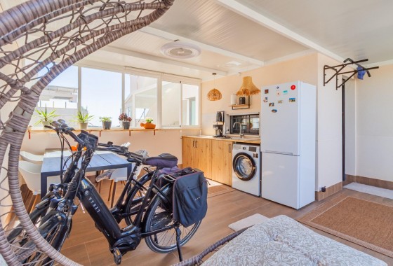 Resale - Apartment / flat - San Miguel de Salinas - Bellavista