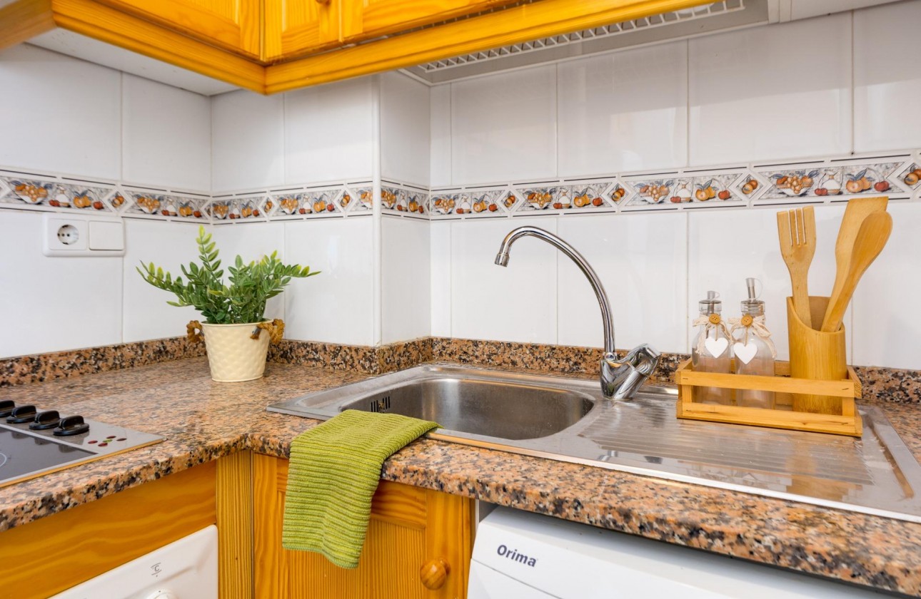 Resale - Apartment / flat - Torrevieja - Playa del Cura