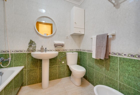 Resale - Apartment / flat - Torrevieja - Playa del Cura