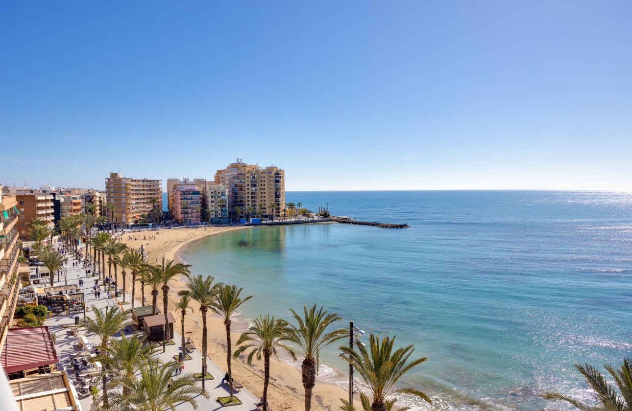 Resale - Apartment / flat - Torrevieja - Playa del Cura