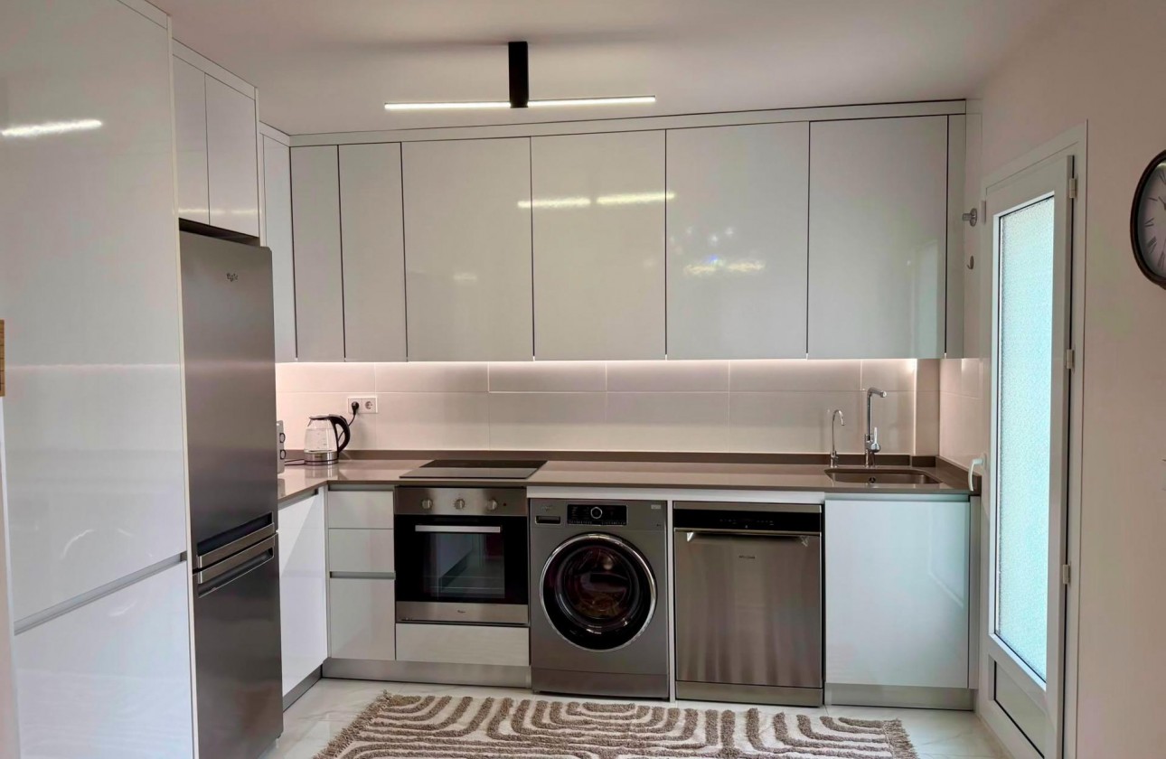Revente - Appartement - Torrevieja - Aguas Nuevas