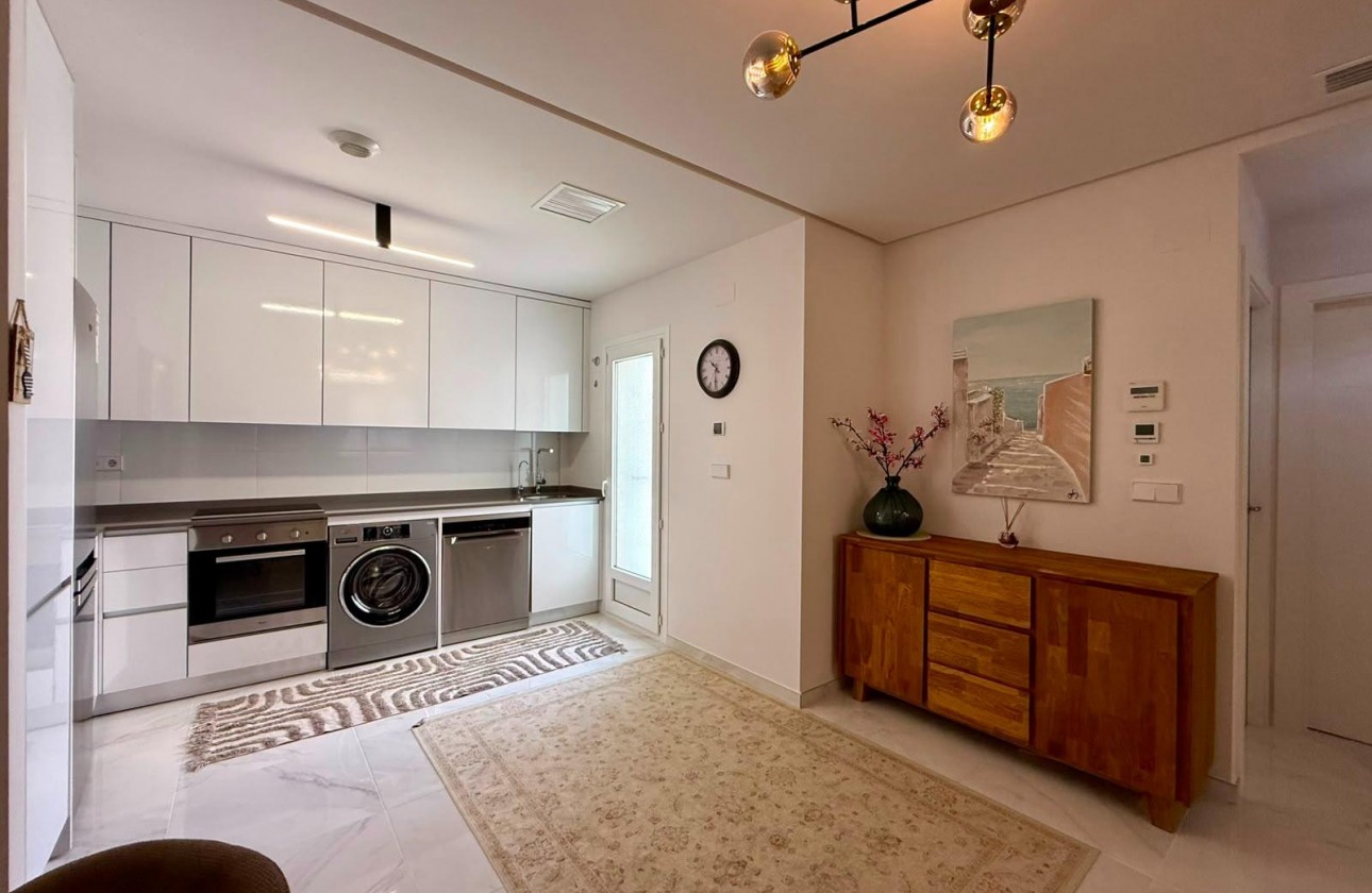 Revente - Appartement - Torrevieja - Aguas Nuevas
